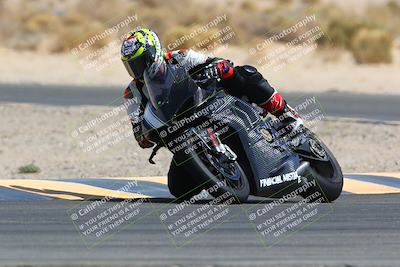 media/Mar-28-2022-Superbike Trackdays (Mon) [[b8603d0f67]]/Open Track Time/Turn 16/